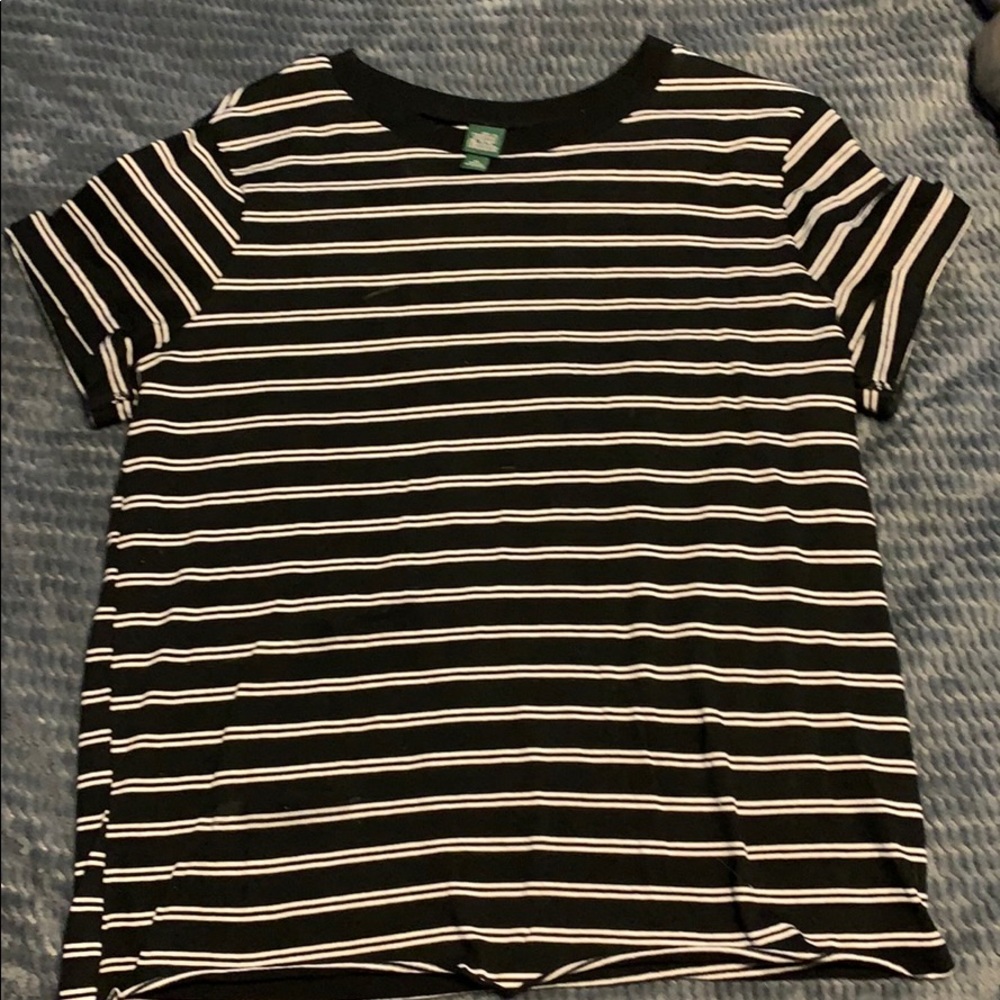 Black and white striped tee